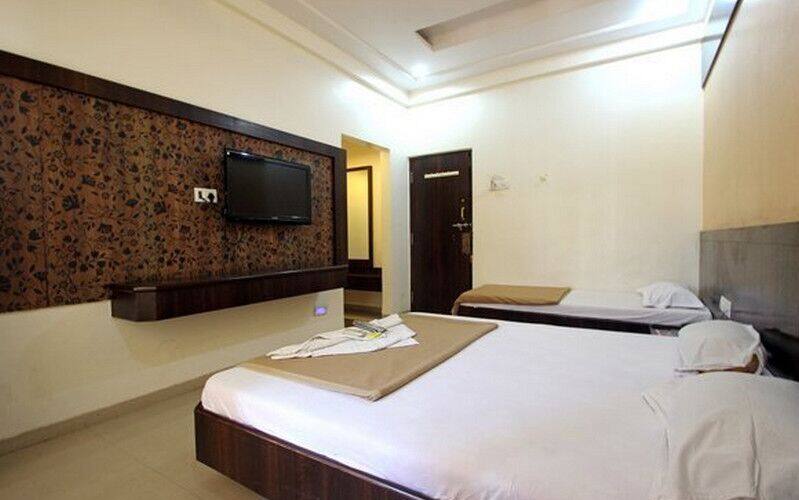 Hotel Sai Sayali, Shirdi 1